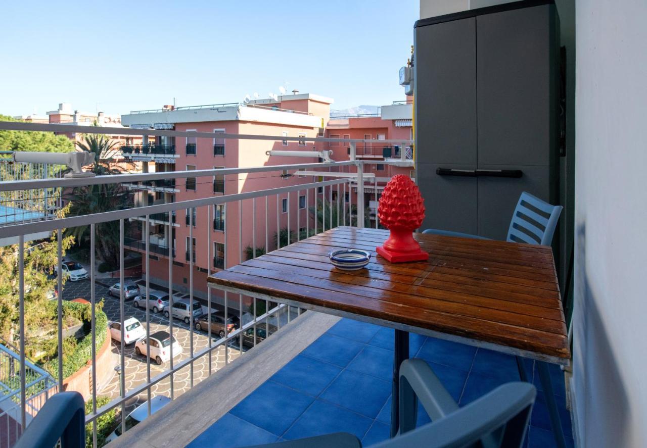 סורנטו Coral Apartments מראה חיצוני תמונה